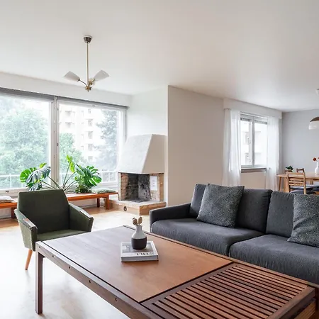 Spacious 3br Next To Downtown - Hosted By 2ndhomes *