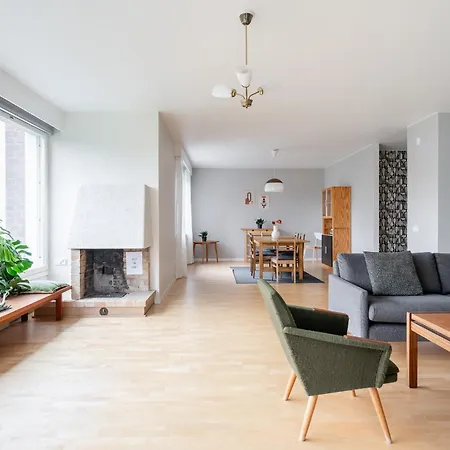 Spacious 3br Next To Downtown 公寓