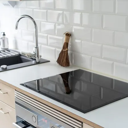 Spacious 3br Next To Downtown *