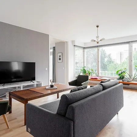 Spacious 3br Next To Downtown