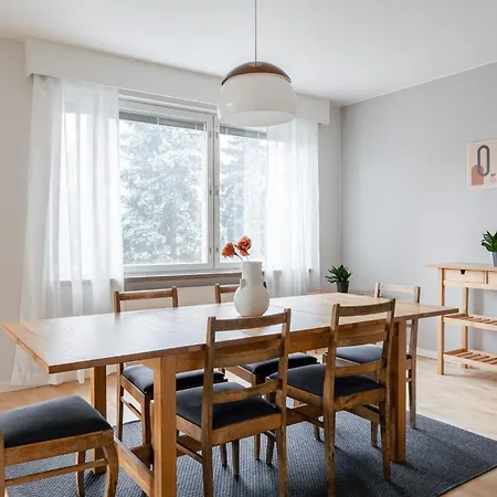 Spacious 3br Next To Downtown 아파트