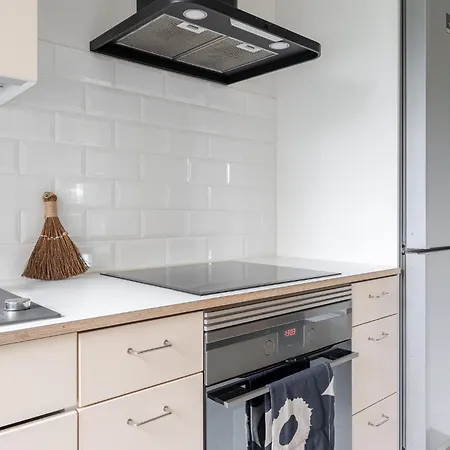 Spacious 3br Next To Downtown 아파트 *