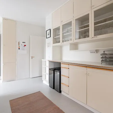 Spacious 3br Next To Downtown