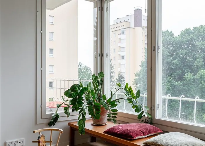 Spacious 3br Next To Downtown Апартаменты *