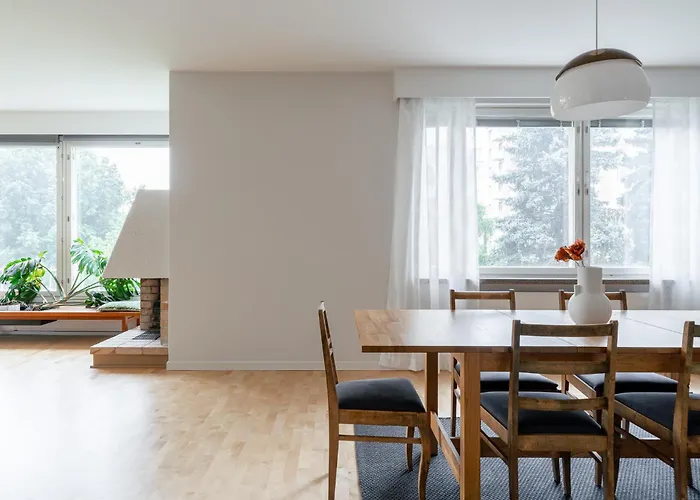 Апартаменты Spacious 3br Next To Downtown *